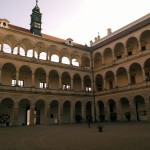 6. Uveďte jméno zámku ...