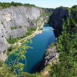 15. Uveďte jméno lomu ...