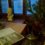 02_Interier s bustou F.Palackeho